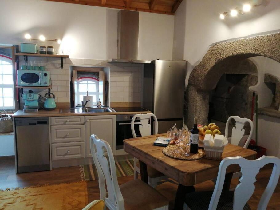 Ti Choa - Casa Do Biscoitinho Villa Angra do Heroísmo Kültér fotó